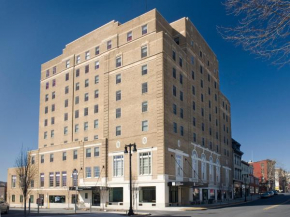 Grand Eastonian Hotel & Suites Easton, Easton